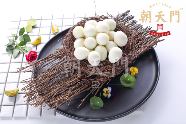 朝天門火鍋：歷經(jīng)百年，瀕臨失傳的老火鍋，在這里得以保存