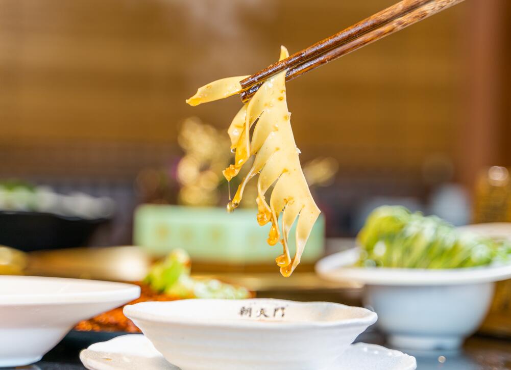 如何在商場(chǎng)開(kāi)好火鍋連鎖加盟店？
