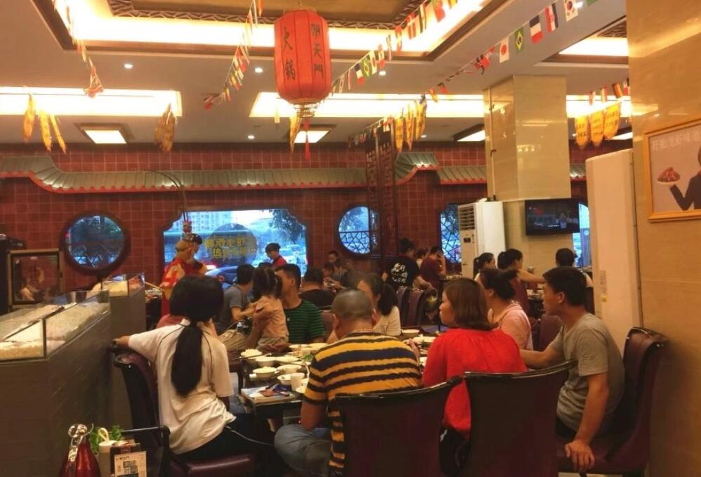 這里是網(wǎng)紅重慶，一座遍地都是火鍋的城市！