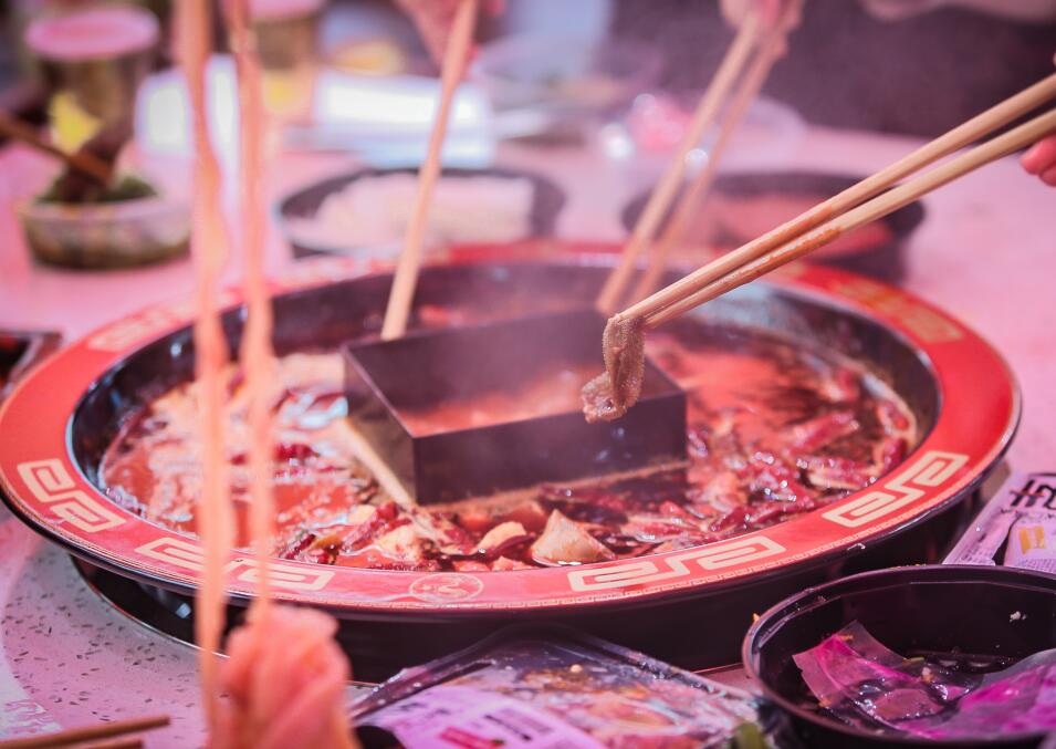 2021火鍋行業(yè)分析：六大數(shù)據(jù)帶你洞悉市場(chǎng)發(fā)展！