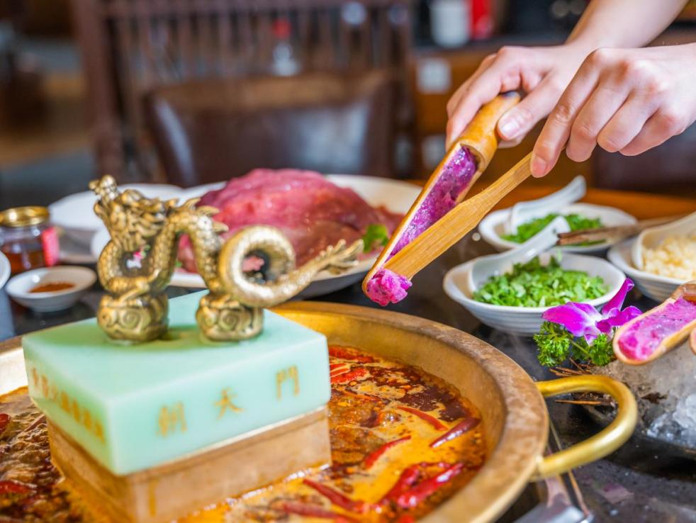 讓一家火鍋店自帶流量的三大法寶！